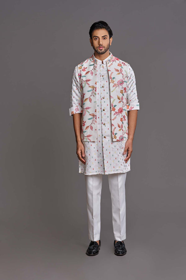 Multicolour Embroidered Bundi set