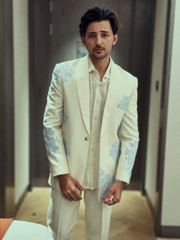 Darshan Rawal In Blue Floral Suit