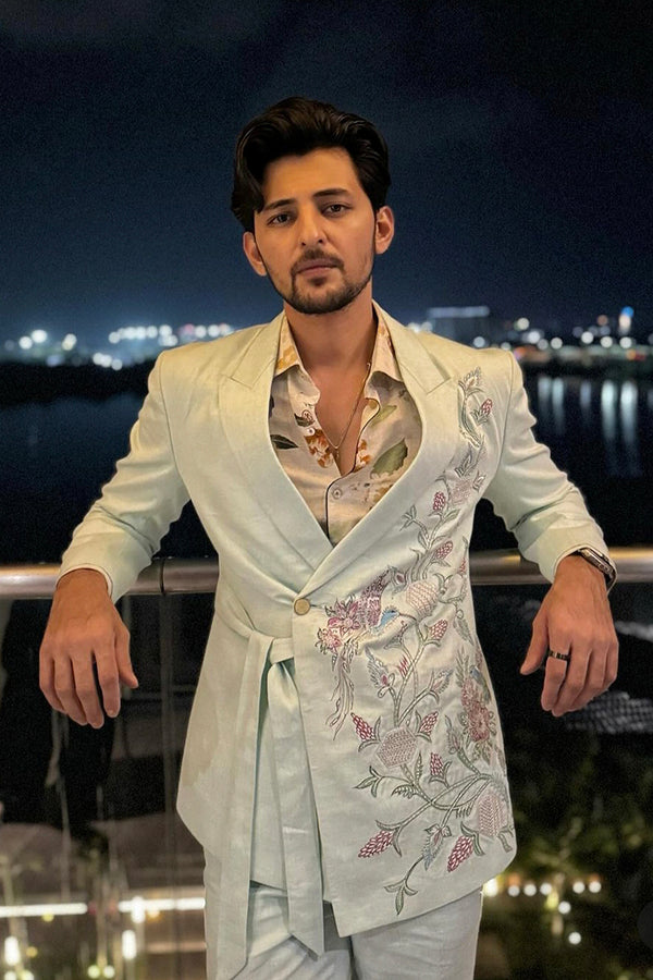 Darshan Rawal in tie up suit